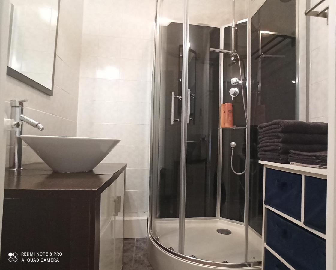 Apartment M & L *